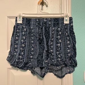 Patterned Hollister shorts